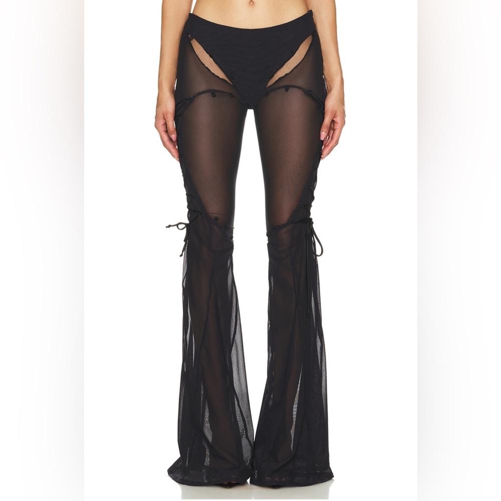 AMOR MIA Feelings Die Pants in Black